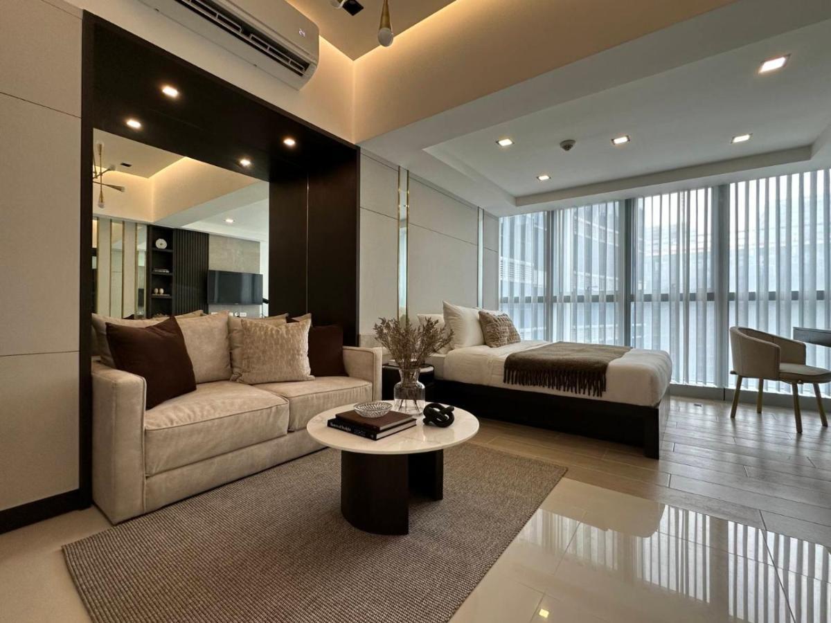 Uptown Parksuites Bgc Taguig Extérieur photo